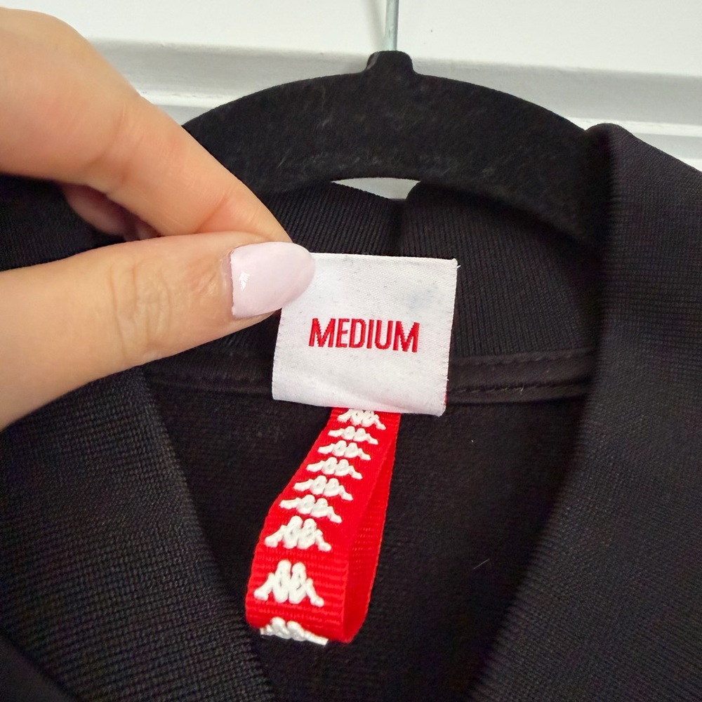 Kappa | Cropped Track Jacket - Picture 2 of 4